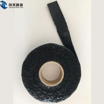 Bande de clignotant de route de fente de joint de toit noir d'Asphalt Striping Self Adhesive Bituminous