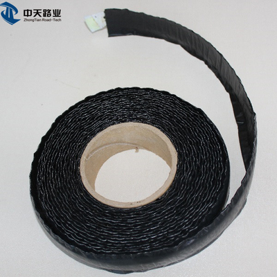 L'anti revêtement de route de bitume de Corrosio calfeutrent le macadam d'Asphalt Joint Seaaling Tape For de bande